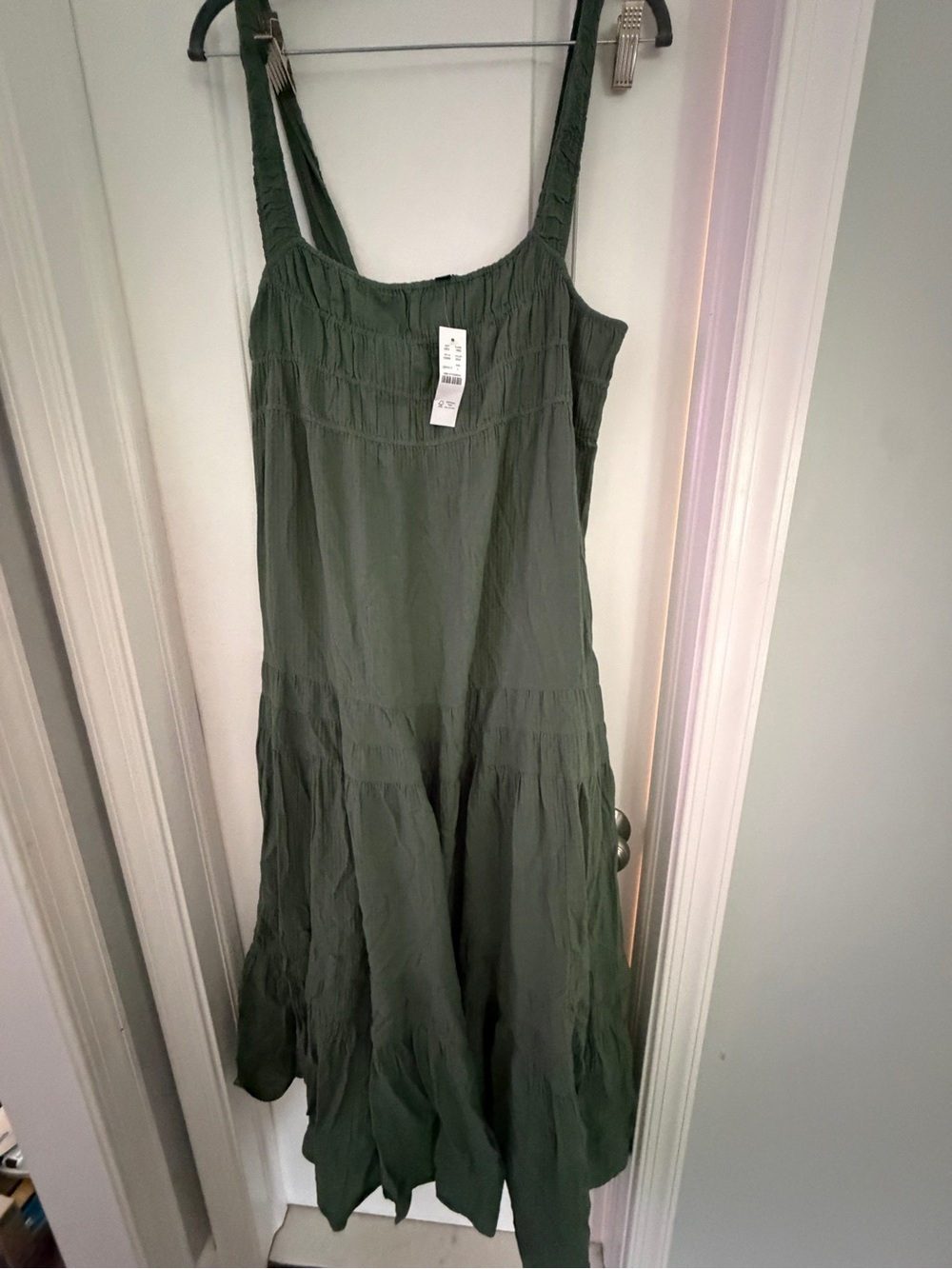 J Crew Green Tiered Airy Maxi Dress - Picture 2 of 4